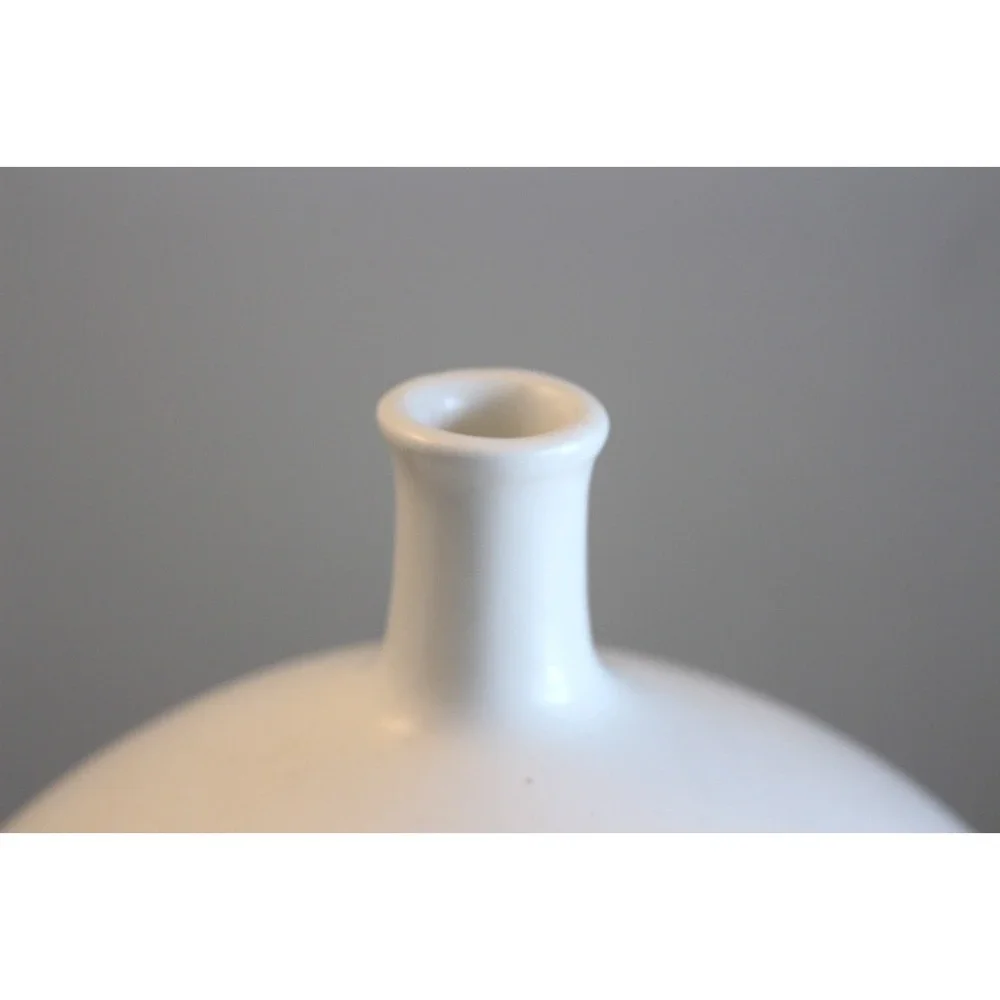 Large Textured‎ Round Ceramic Vase White 10.5